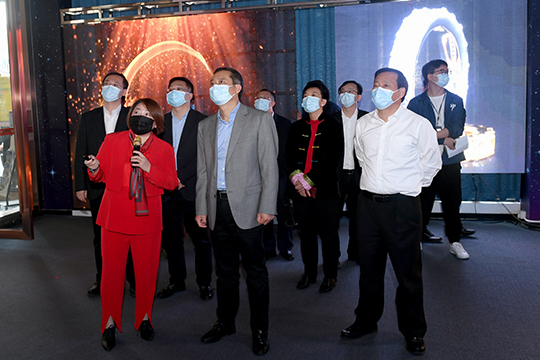 区委书记姚任走访mile米乐集团调研指导工作