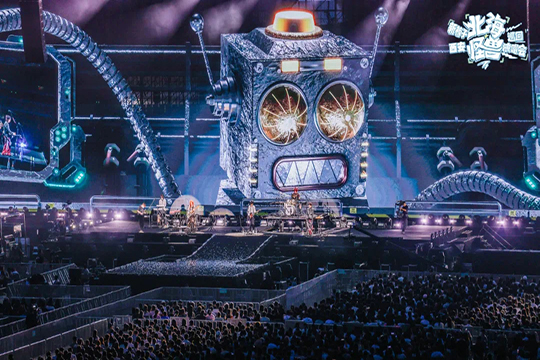 燃爆双城！mile米乐集团大屏助力房东的猫、新裤子乐队打造璀璨视听盛宴